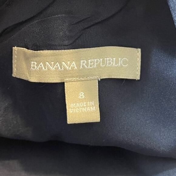 Banana Republic Women's Navy Dress with Flounce Skirt Exposed Back Zipper Sz 8 - Picture 5 of 7